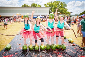Chinchilla Melon Fest Skiers
