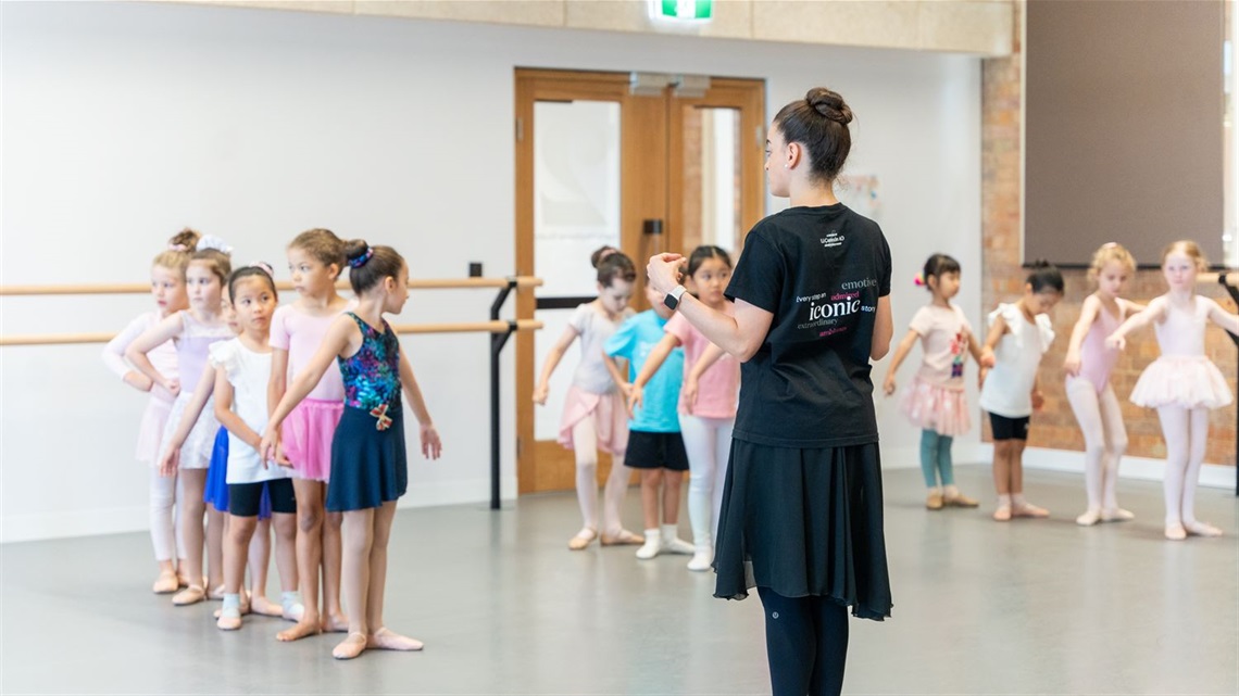 2022 Junior Dance Camp_12-12-22_Angharad Gladding-20.jpg