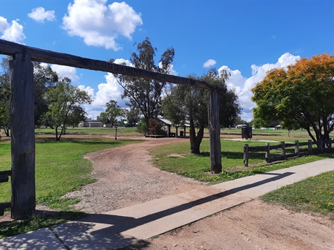 Condamine-bell-park-Condamine.jpg