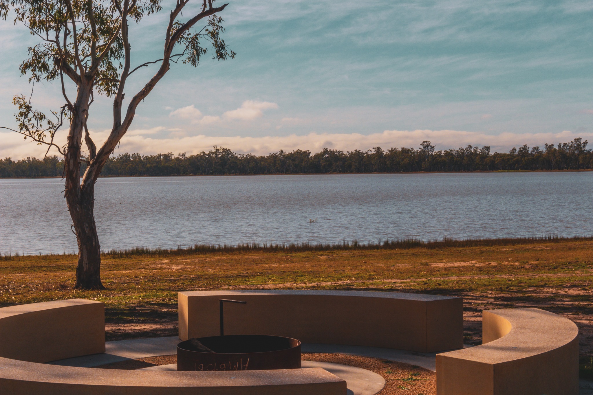 Lake-Broadwater-25.jpg