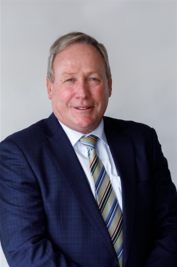 Headshot of Mayor Paul McVeigh 